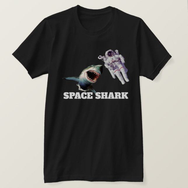 Space Shark with Astronaut T Shirt (Design framsida)