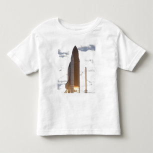 Space Shuttle Atlantis hiss av 16 Tee