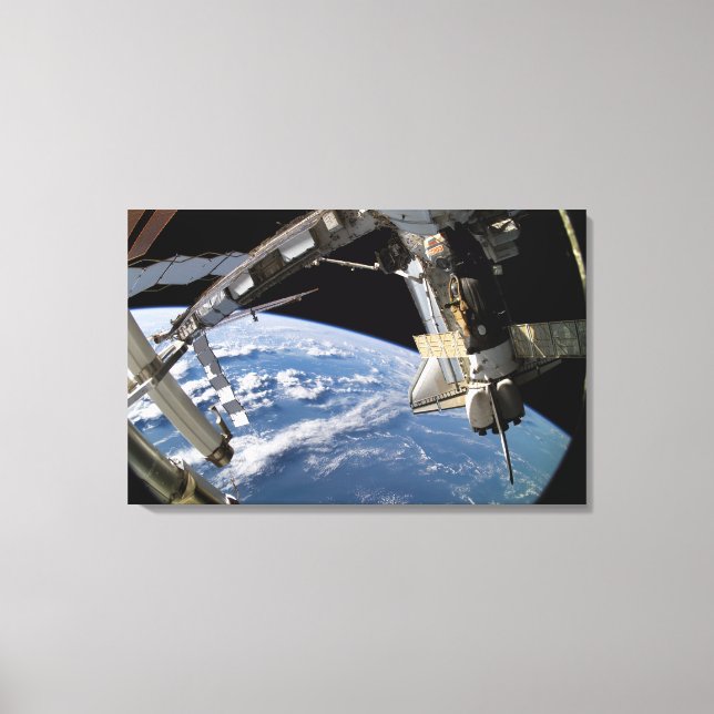 Space Shuttle Atlantis och Soyuz rymdfarkoster Canvastryck (Framsida)