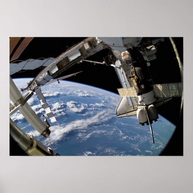 Space Shuttle Atlantis och Soyuz rymdfarkoster Poster (Framsidan)
