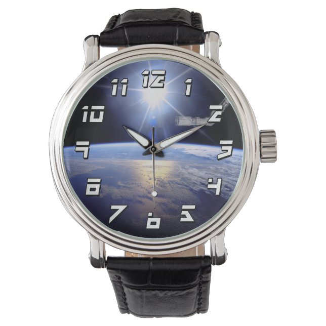 Space Shuttle Robot Arm Earth Orbit Sunburst Armbandsur (Framsida)