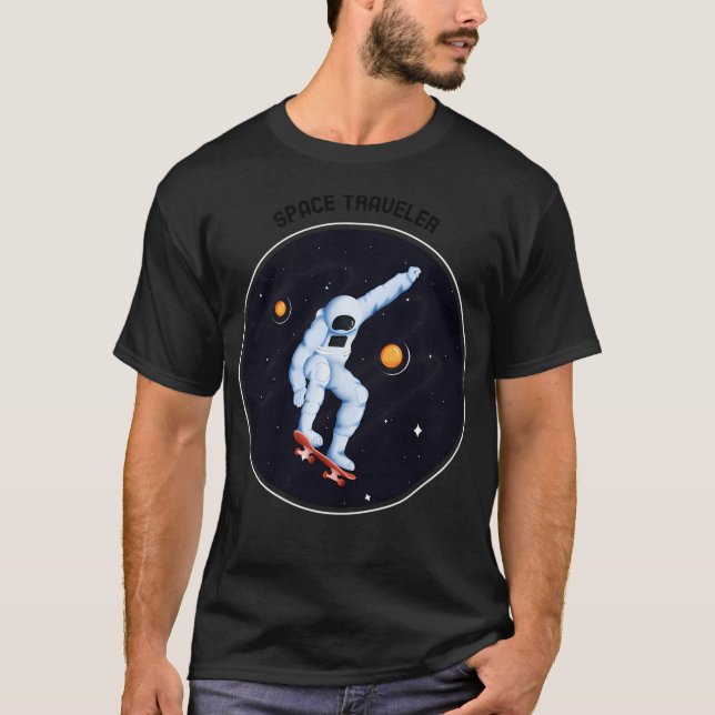 Space Traveler Astronaut T Shirt (Framsida)