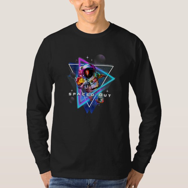 Spaced Out Astronaut Aesthetic Vaporwave Outer Spa T Shirt (Framsida)