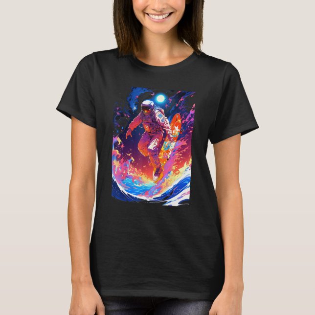 Spacer surfing the waves of an alien planet hangin t shirt (Framsida)