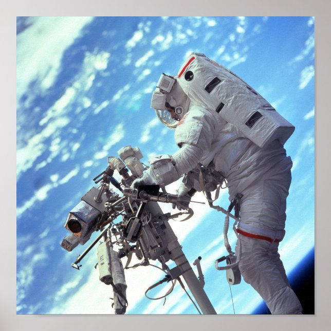 Spacewalk (STS-103) Poster (Framsidan)