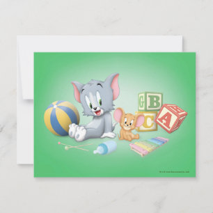 Spädbarn Tom och Jerry leker med leksaker Anteckningskort
