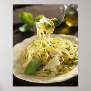 Spagetti med basilika och parmesan pläterar på, poster