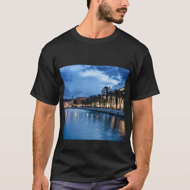 Spaltpromenad i Kroatien T Shirt (Framsida)