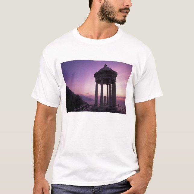 Spanien, Balearerna, Mallorca, Deia. Son Marroig Tee Shirt (Framsida)