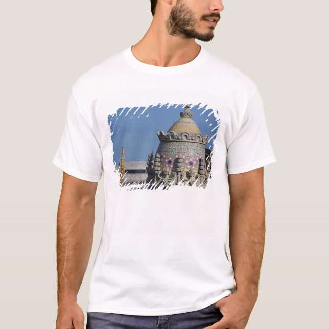 Spanien, Katalonien, Barcelona. Barcelona tak T Shirt (Framsida)