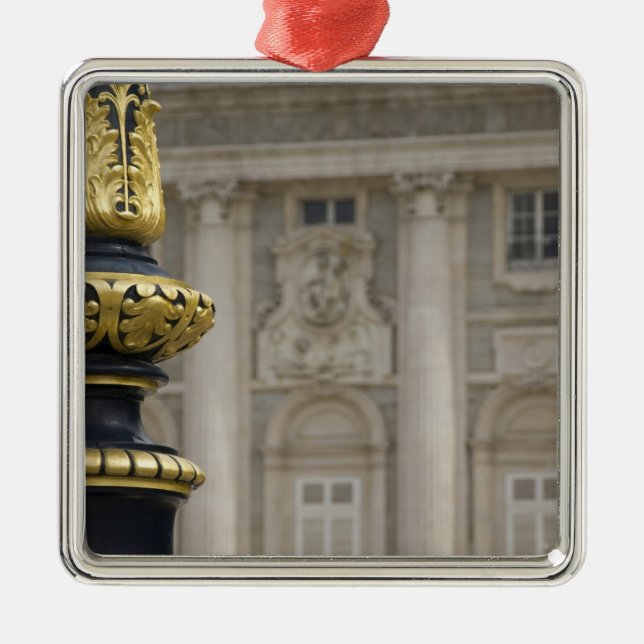 Spanien, Madrid. Royal Palace, ornatglödlampa Julgransprydnad Metall (Framsidan)