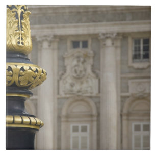 Spanien, Madrid. Royal Palace, ornatglödlampa Kakelplatta