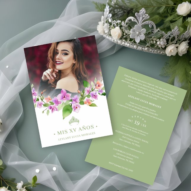 Spanish Green Princess Crown & Garland Mis XV Años Inbjudningar (Spanish Green Princess Crown & Garland Mis XV Años Photo Invitation Card. )
