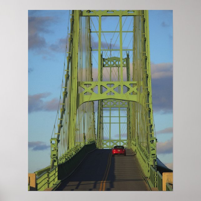 Spänningsbrygga på Little Hjort Isle Poster (Framsidan)