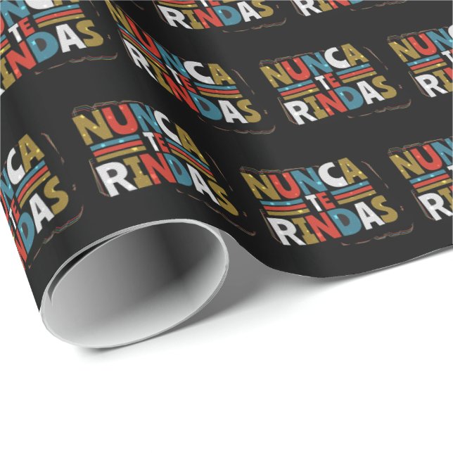 Spansk Citat Om Att Inte Ge Upp - Nunca Te Rindas Presentpapper (Rullad Hörn)