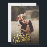 Spansk guldfärgsskript Feliz Navidad 2 Photo Julkort<br><div class="desc">Cree su propia tarjeta de felicitación con 2 fotos. Esta tarjeta de Navidad include el texto "Feliz Navidad" en una elegante tipografía dorada sobre un degradado de negro a transparent. Personaliza este Disño de 2 fotos (una en el anverso y otra en el reso) con las fotos de tu familia...</div>