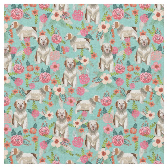 Spanska hund för rörlig blommigt tyg (Närbild)