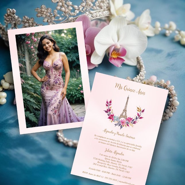 Spanska kinces Rosa Garland Eiffel Torn Photo Inbjudningar (Cute Spanish Quinces Pink Garland with Eiffel Tower Photo Quinceañera Invitations.)