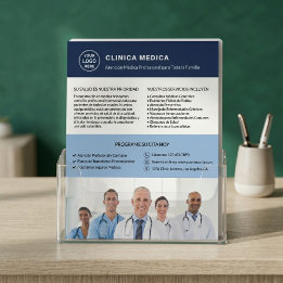 Spanska medicinska klinikläkarens logotyp QR-kod Reklamblad