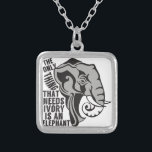 Spara av jakt på Elephants Ban Trophy Silverpläterat Halsband<br><div class="desc">Det enda sak som behöver elfenben är en elefant. Djurens höger är så viktiga. Stoppa tjuvjakt på elefanter och förbjuda troféjakt. Var en djuraktivist med denna söta gåva.</div>