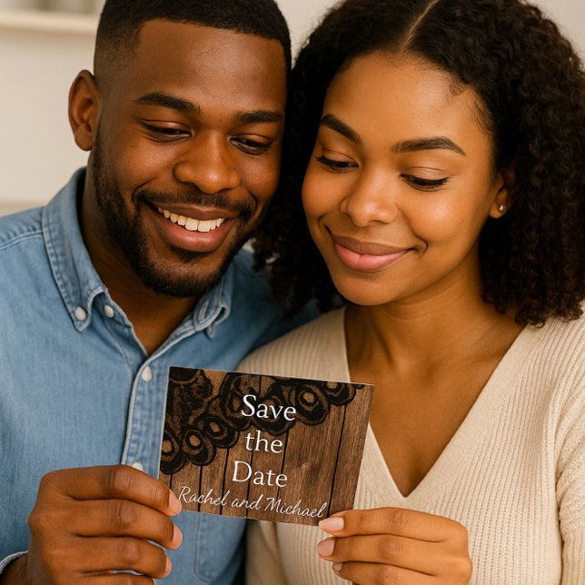 Spara datum svart falskt spets och trä meddelande vykort (Skapare uppladdad)