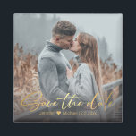 spara datumet, bilden av den gyllene handskriften  magnet<br><div class="desc">spara datumet,  den gyllene lyxhandskriften bröllop fotomagnet</div>