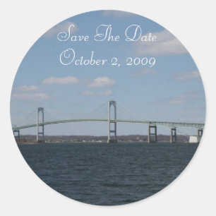Spara datumet, NEWPORT, RI Runt Klistermärke