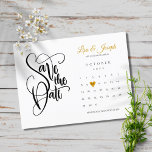 Spara datumkalendern Guld Kärlek Heart-inbjudan Meddelande Vykort<br><div class="desc">Den här söten sparar datumkortet med en kalender och söt guld kärlek med ett hjärta som belyser ditt speciella datum. Den omvända funktionen hos hjärtkonfetti guld. Designad AV DENSISnotme© ***OM DU VILL FLYTTA HJÄRTAT TILL DITT SPECIELLA DATUM, SE TILL HÖGERNA PÅ PRODUKTBILDEN DÄR DET SÄGER "PERSONALISERA MALLEN". OM DU KLICKAR...</div>