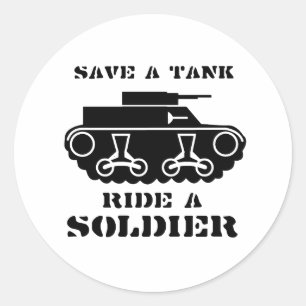 SPARA EN TANK. KÖR EN SOLDAT. RUNT KLISTERMÄRKE