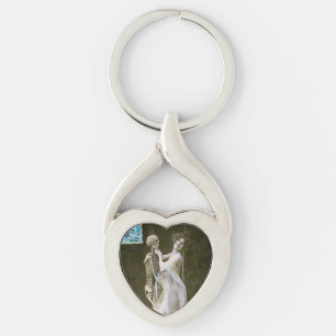 Spara Sista dansen åt mig Twisted Heart Silverfärgad Nyckelring