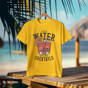 Spara Vatten & Drink Cocktails T-Shirt