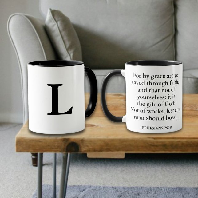 Sparad av Grace Bible Verse Christian Monogram Mugg (Skapare uppladdad)