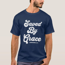 Sparad av Grace Ephesian 2:8-9 Basic Mörk T-Shirt
