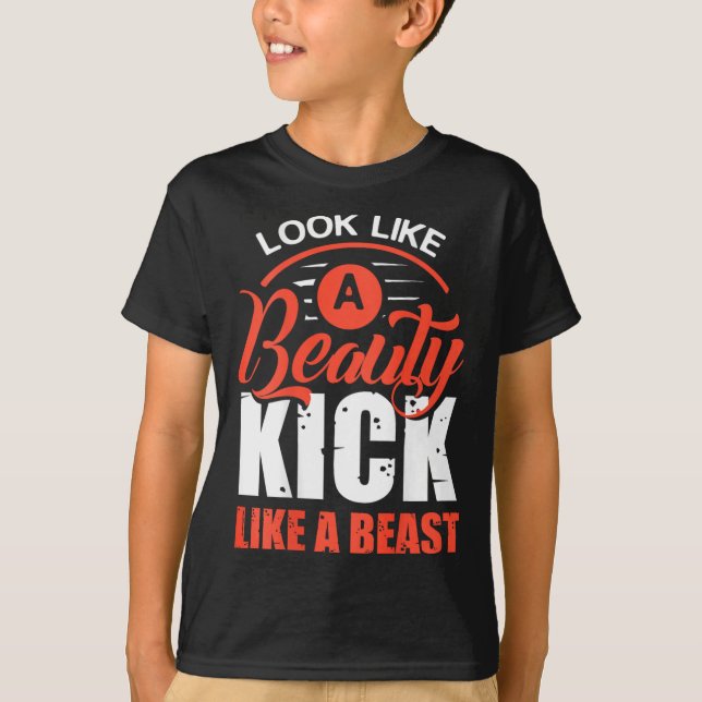 Sparka Som Ett Odjur, Kickboxning T Shirt, Kickbox Shirt (Framsida)