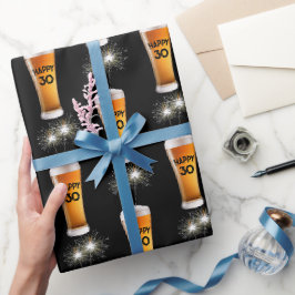 Sparkler i glas av 30års födelsedag presentpapper