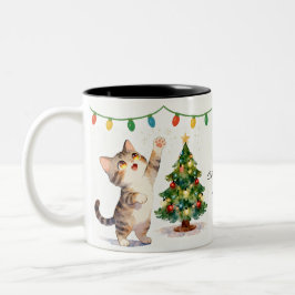 Sparkly-Eyed Christmas Tree Kitten Gift Två-Tonad Mugg