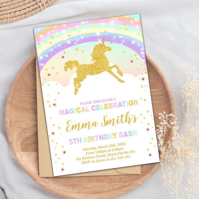 Sparkly & Magic Girl's Party Card Inbjudningar (Running Unicorn Glitter Birthday Invitations)