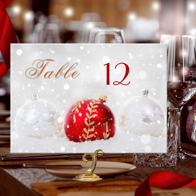 Sparkly Snö Jul Baubles-Bordsnummer-kort Bordsnummer (Table number card showing festive Christmas balls with sparkling snow, in silver white, gold and red)