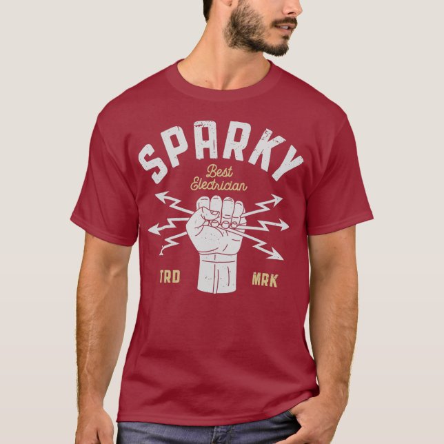 Sparky Electrician Funny Lineman Pappa Retro Gifts T Shirt (Framsida)