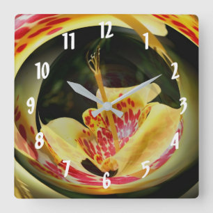 Spärrad Gult Lily Flower Abstrakt Art Fyrkantig Klocka