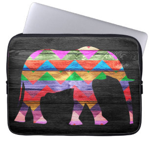 Sparreelefantmönster på trä laptop sleeve