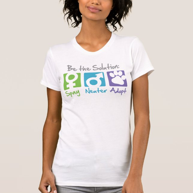 "Spay, sterilisera, adoptera" T-tröja T-shirt (Framsida)