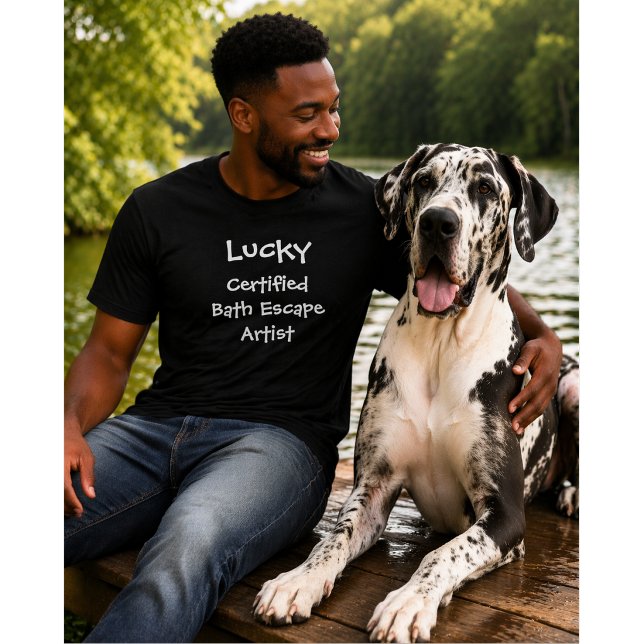 Specialiserad hundälskare | Certifierad badflyktko T Shirt (Skapare uppladdad)