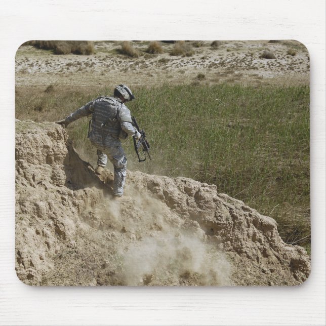 Specialisternas klättring ner musmatta (Framsidan)