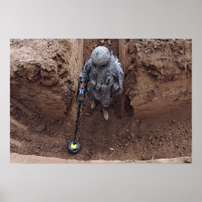 Specialistsökning efter vapencache poster (Framsidan)