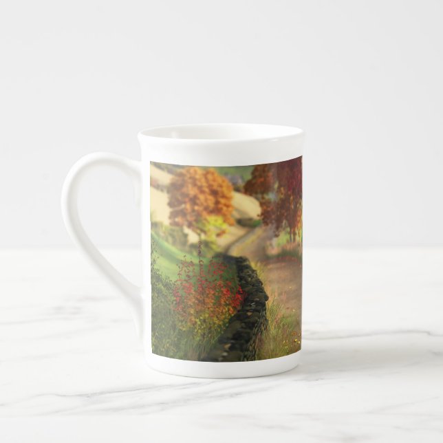 Specialmugg Höst i Glen Benporslin Mugg (Vänster)