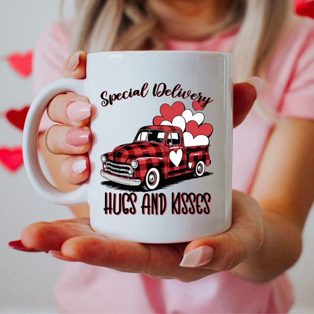 Speciell Delivery Hugs och Kisses Kaffemugg (Skapare uppladdad)