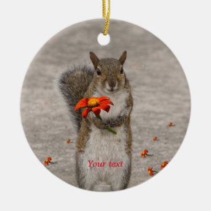 Speciell för dig Squirrel med blomma Julgransprydnad Keramik