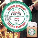 Speciell Grönt för leverans av tomten till underor Runt Klistermärke<br><div class="desc">*** Rekommendera 3-tumsmärken för denna vackra och söta Till- och Från speciell leverans från julklapp-märkrn. Det är också enklare att skriva på avslutat Matte.*** Dina julklappar i barnen ser episka ut med dessa roligt-, färgstarka och personlig-etiketter. Utformningen har ett Speciellt leveranstema som är rakt från Santa's Workshop i Nordpolen; komplett...</div>