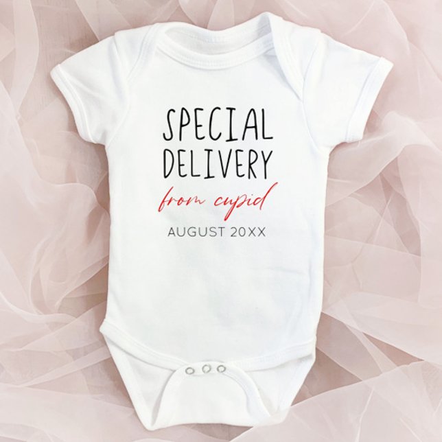 Speciella Alla hjärtans dagars Gravid Meddelande T Shirt (Skapare uppladdad)